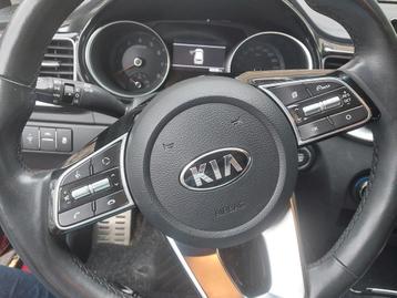 Kia xceed met weinig km beschikbaar voor biedingen