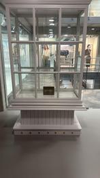 Vitrine kast, Ophalen, Gebruikt, 100 tot 150 cm, Glas