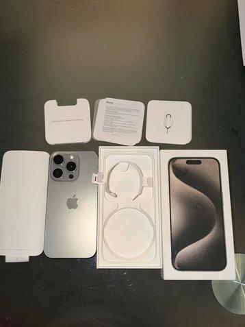 iPhone 15 Pro 128GB Zilver - Zo Goed Als Nieuw! beschikbaar voor biedingen