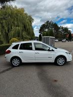 Renault Clio 1.2 16V 55KW Estate 2009 Wit, Auto's, Voorwielaandrijving, 535 kg, 74 pk, Zwart