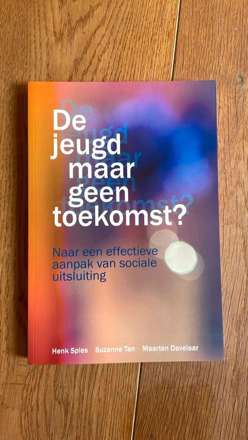 Henk Spies - De jeugd maar geen toekomst?, Boeken, Politiek en Maatschappij, Zo goed als nieuw, Maatschappij en Samenleving, Nederland