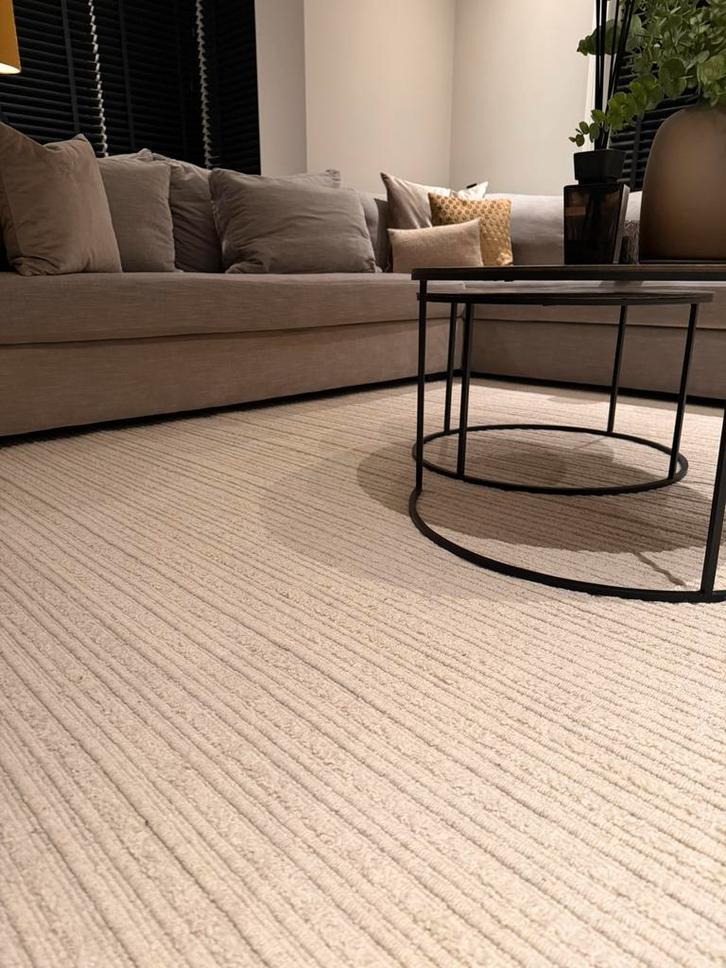 Eichholtz vloerkleed tapijt  300 x 400 nieuw, Huis en Inrichting, Stoffering | Tapijten en Kleden, Nieuw, 200 cm of meer, 200 cm of meer