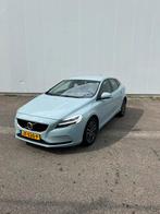Volvo V40 2.0 T2 122PK 2016 Blauw, Auto's, Voorwielaandrijving, 65 €/maand, Stof, 4 cilinders