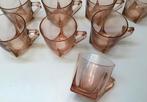 set vintage persglazen roze Art Deco kopjes, Ophalen