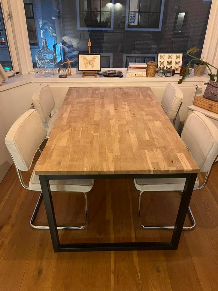 WOOOD eettafel eiken, Huis en Inrichting, Complete eetkamers, Gebruikt, Ophalen