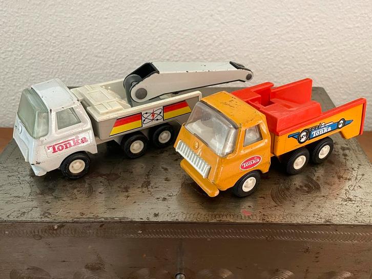 2 x antieke vintage Tonka truck auto’s voor een SPOTPRIJS!!!, Hobby en Vrije tijd, Modelauto's | Overige schalen, Zo goed als nieuw