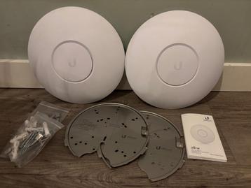 2x UniFi AP AC HD - Ubiquiti accesspoint beschikbaar voor biedingen