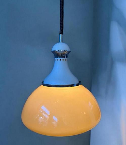 Vintage Stilux Milano Beige Hanglamp, Huis en Inrichting, Lampen | Hanglampen, Minder dan 50 cm, Ophalen
