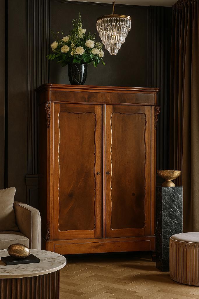 Prachtige sfeervolle Biedermeier kast 1870, Kinderen en Baby's, Kinderkamer | Commodes en Kasten, Zo goed als nieuw, Kast, 105 cm of meer