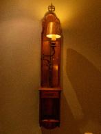 Schemerlamp (wandlamp)  met kleine lade, Ophalen