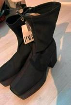 Zara laarzen nog met prijskaartje, Kleding | Dames, Schoenen, Ophalen of Verzenden, Zo goed als nieuw, Zwart, Hoge laarzen