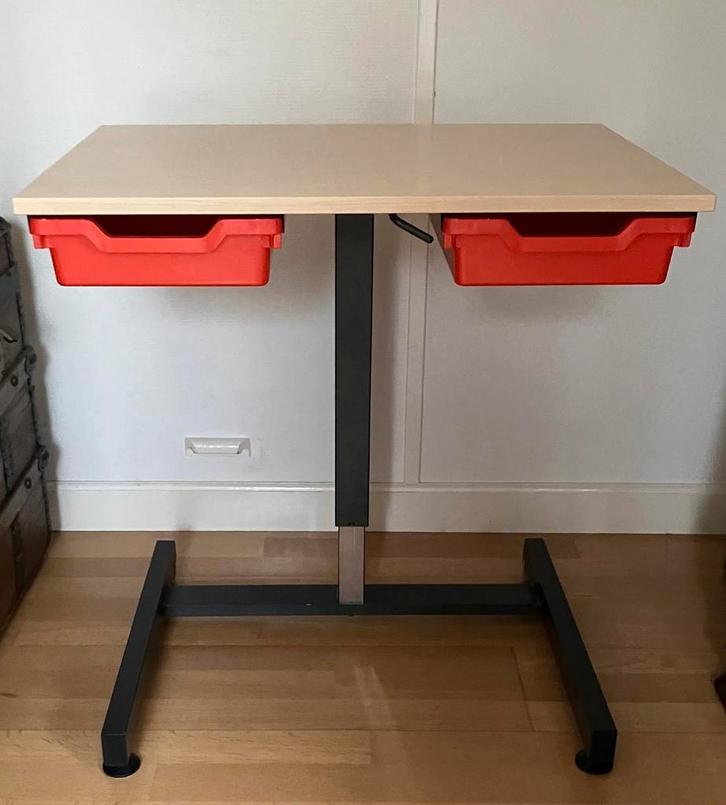 Gispen Presikhaaf verstelbare statafel, laptoptafel, Huis en Inrichting, Bureaus, Zo goed als nieuw, Ophalen of Verzenden