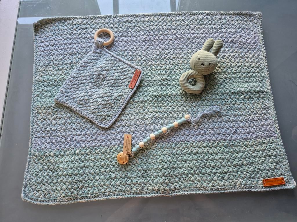 Zelfgehaakt Babydekentje Set Blauw/groen, Ophalen of Verzenden, Nieuw, 70 tot 85 cm, Deken