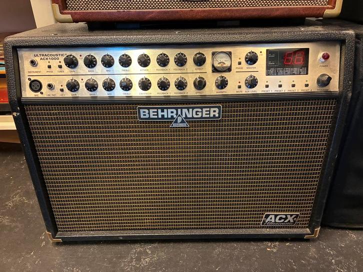 Behringer Ultracoustic ACX1000 Gitaar Combo versterker 2x60W, Muziek en Instrumenten, Versterkers | Bas en Gitaar, Gebruikt, Gitaar