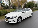 Mercedes-Benz A-klasse 180 Automaat•Pano•HarmanKardon, Auto's, 65 €/maand, Gebruikt, 4 cilinders, Traction-control