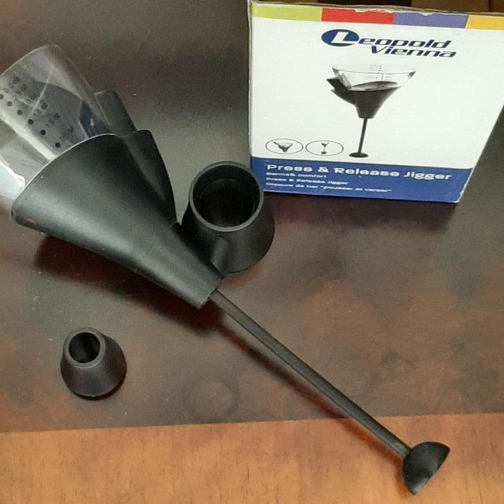 🍸Nieuw: Leopold Vienna Jigger - Perfecte cocktails🏷️€9,75-, Huis en Inrichting, Keuken | Keukenbenodigdheden, Nieuw, Ophalen of Verzenden