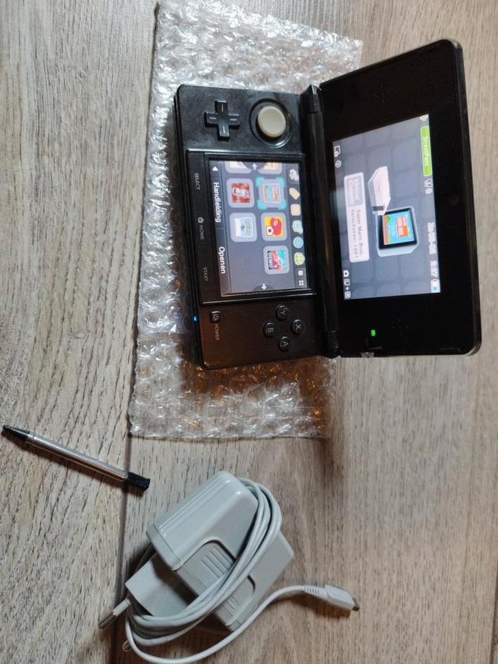 Nintendo 3DS, Spelcomputers en Games, Spelcomputers | Nintendo 2DS en 3DS, Zo goed als nieuw, 3DS, Verzenden
