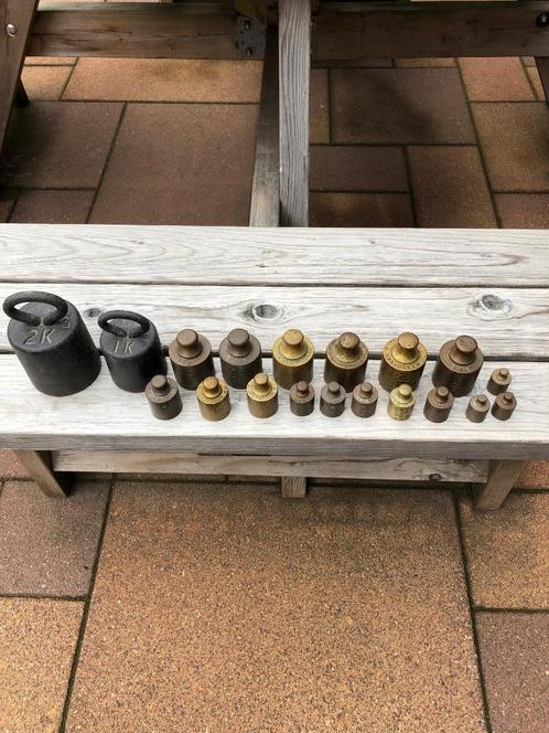 17 x koperen antieke kruideniers gewichtjes, Antiek en Kunst, Antiek | Gereedschap en Instrumenten, Ophalen