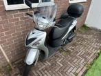 suzuki sixteen 150cc motorscooter a2, Scooter, Particulier, Minimaal motorrijbewijs A2, 150 cc