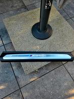 BMW M850I OEM Instaplijst- rechterzijde, Ophalen, Gebruikt, BMW