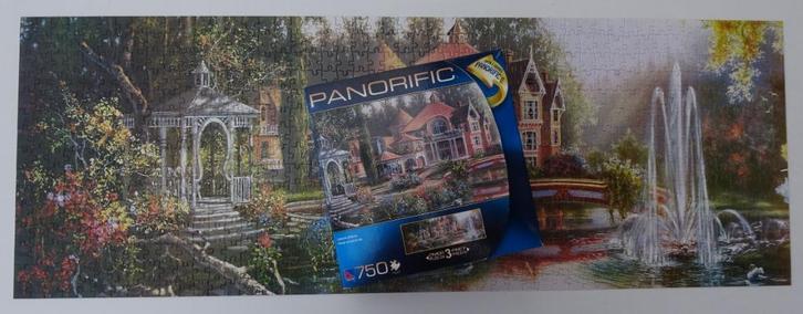 Lakeside Hideaway - panoramapuzzel Sure-Lox 750 st, Hobby en Vrije tijd, Denksport en Puzzels, Zo goed als nieuw, Legpuzzel, 500 t/m 1500 stukjes
