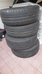 Te koop: 4 velgen met banden van Opel Meriva uit 2012 €20, Ophalen
