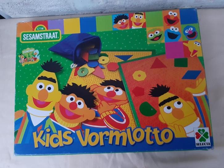 SESAMSTRAAT KIDS VORMLOTTO, Hobby en Vrije tijd, Gezelschapsspellen | Bordspellen, Zo goed als nieuw, Een of twee spelers, Drie of vier spelers