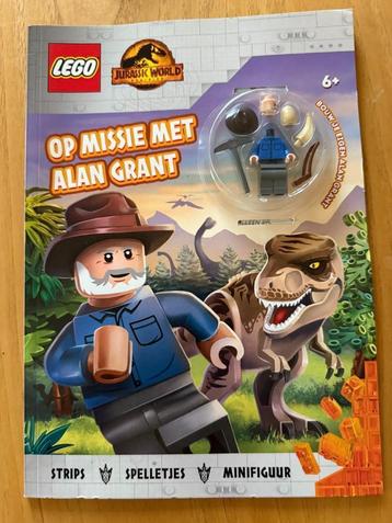 Lego boek Jurassic World Op Missie met Alan Grant minifiguur beschikbaar voor biedingen
