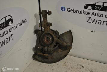 Fusee rechtsvoor Vw Passat B3 1.8 CL ('88-'94) 357 407 256 C beschikbaar voor biedingen