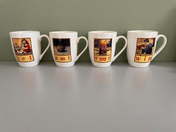 4 mokken van Leesplankje beschikbaar voor biedingen