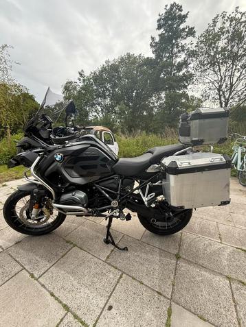 BMW R1200GS ADVENTURE 2018 TRIPLE BLACK GSA  beschikbaar voor biedingen