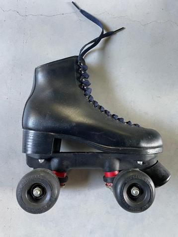 rolschaatsen beschikbaar voor biedingen