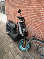Nette NIU scooter te koop!, Overige merken, Verzenden, Elektrisch, Zo goed als nieuw