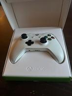 Xbox one controller defect, Spelcomputers en Games, Ophalen of Verzenden, Zo goed als nieuw, Controller, Xbox Original
