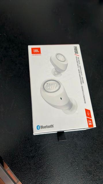 JBL Free earbuds beschikbaar voor biedingen