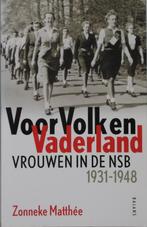 Voor Volk En Vaderland, Boeken, Zonneke Matthee , Ophalen of Verzenden, 20e eeuw of later, Gelezen