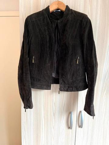 Donkerbruin chique suède jack/jasje L zgan 74,95 beschikbaar voor biedingen
