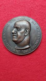 V.P.K.Penning kunstenaar Leendert Braat,Lodewijk van Deyssel, Ophalen of Verzenden, Brons, Nederland