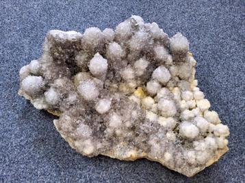 Mineralen en bijzondere objecten beschikbaar voor biedingen