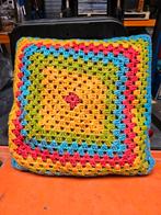 Gehaakt kussen 40x40 cm, Ophalen of Verzenden, Zo goed als nieuw, 10 inch, Overige typen