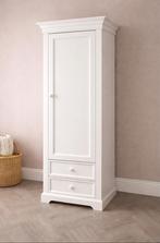 Charmante landelijke kledingkast, Ophalen, 50 tot 100 cm, Zo goed als nieuw, Met lade(s)