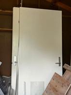 2 deuren goede staat, Doe-het-zelf en Verbouw, Deuren en Horren, Ophalen, Gebruikt, 80 tot 100 cm, Binnendeur