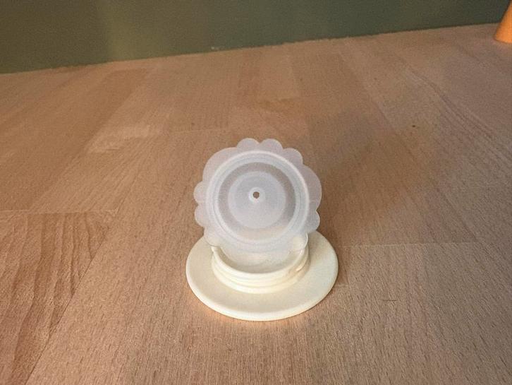 Tupperware Spuitmondje Fijne Lijn, Huis en Inrichting, Keuken | Tupperware, Nieuw, Overige typen, Ophalen of Verzenden