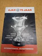 Ajax 75 Jaar Internationaal Jeugdtoernooi 1975, Verzamelen, Ophalen of Verzenden, Gebruikt, Ajax, Boek of Tijdschrift