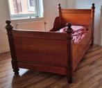 Antiek eenpersoonsbed van mahonie, Antiek en Kunst, Ophalen