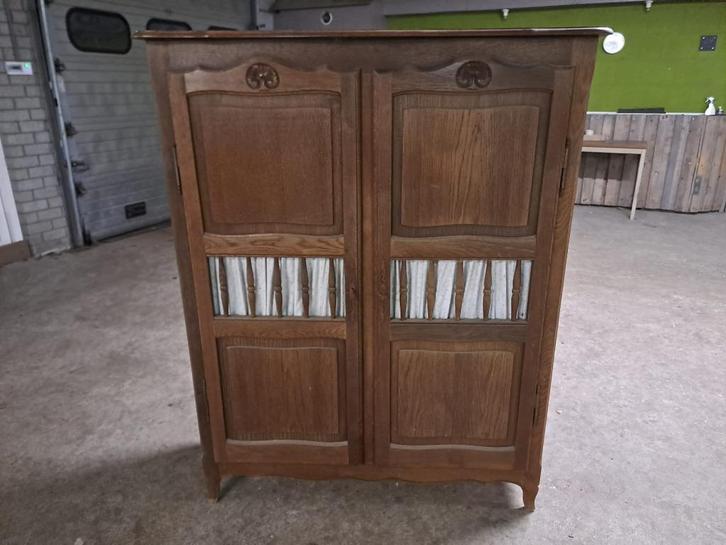 Antieke houten kast, Antiek en Kunst, Antiek | Meubels | Kasten, Ophalen