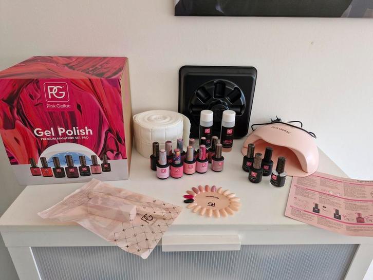 Pink gellac set, Sieraden, Tassen en Uiterlijk, Uiterlijk | Cosmetica en Make-up, Zo goed als nieuw, Handen en Nagels, Overige kleuren