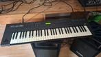 Te koop aangeboden: mijn Roland JV-30 synthesizer. Ik ben d, Ophalen, Zo goed als nieuw, 61 toetsen, Roland