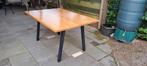 Royale eiken eettafel met stalen onderstel, Ophalen, 200 cm of meer, Zo goed als nieuw, Vijf personen of meer