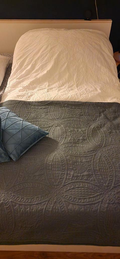 Bed 2 pers. - 2x 90x200 - 2x lattenbodem - MALM - ikea, Huis en Inrichting, Slaapkamer | Bedden, Zo goed als nieuw, Eenpersoons